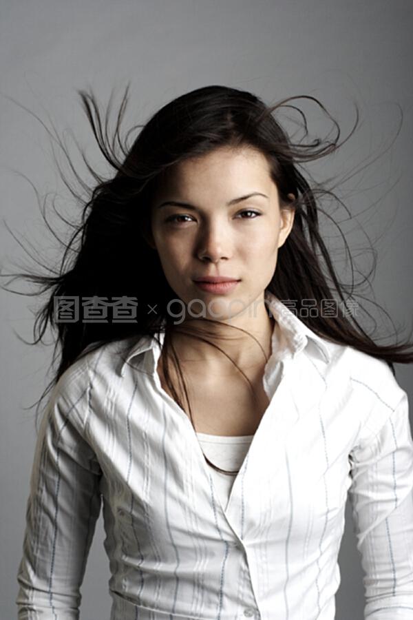 酒廊暗影